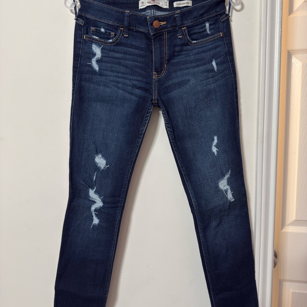 Hollister Women's Dark Blue Distressed Skinny Jeans